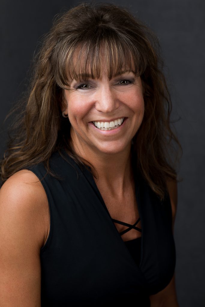 Amy Holly